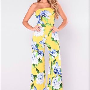 Fashion nova floral jumpsuit